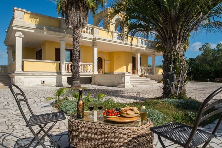 Relais il Melograno- Relax in the heart of Salento gallery image 2