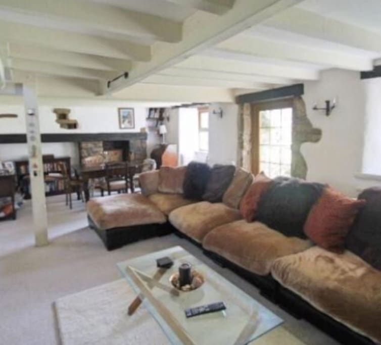 Lounge Area