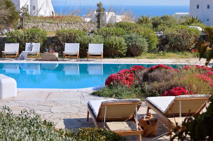 Stunning Villa Erato Sea View gallery image 5