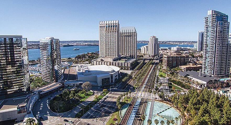 Studio Loft, Downtown/Gaslamp San Diego w/parking