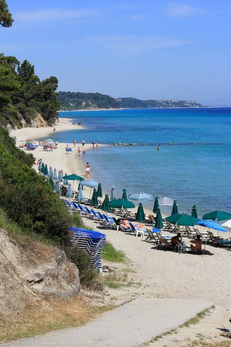 Kriopigi Beach