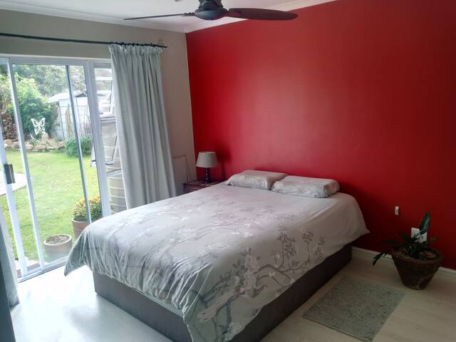 A Few Blocks Away gallery image 5