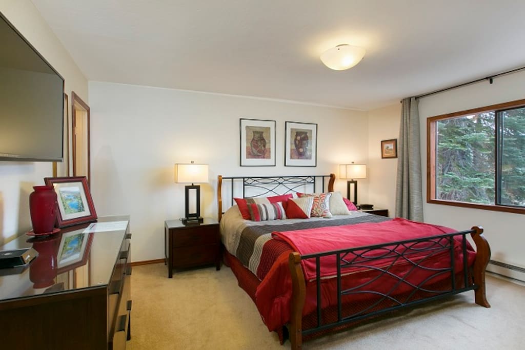 King Master Bedroom