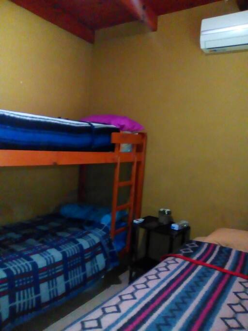 Habitación para cuatro personas