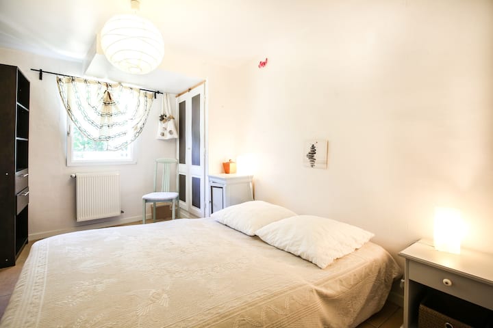 საძინებელი 2