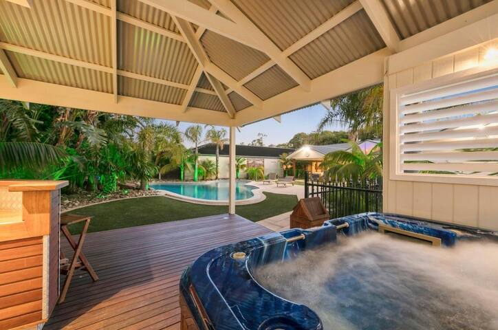 Holiday dream! Spa, Pool, Tennis, In ground tramp! gallery image 5