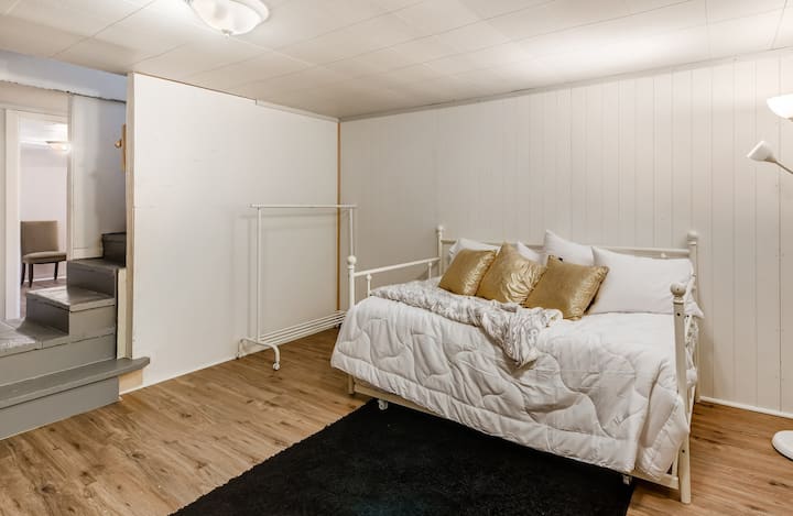 มีเตียงเดี่ยว 2 หลัง