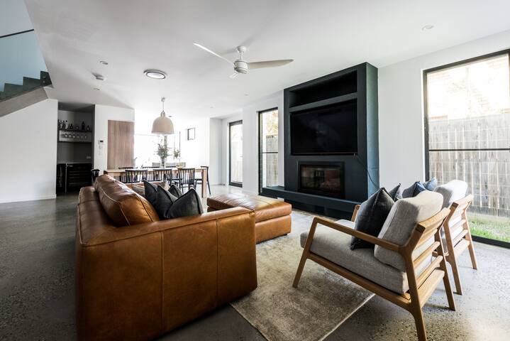 Potts.Villa gallery image 3