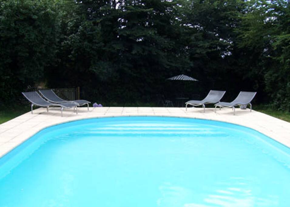 Private swimming pool