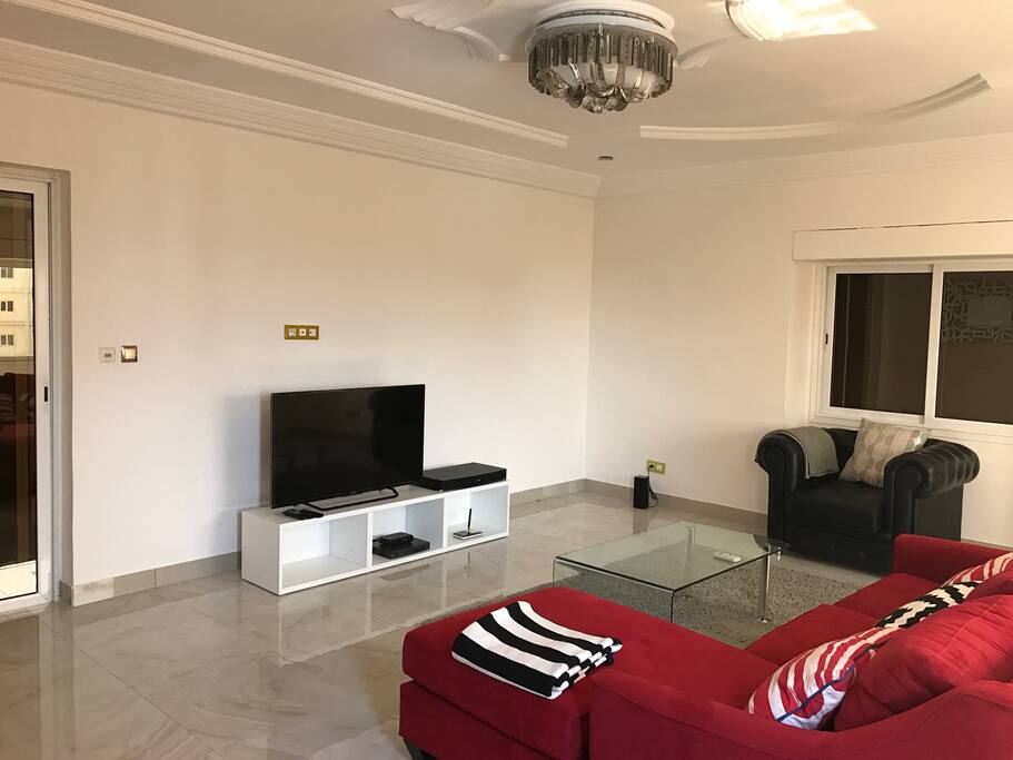 WI-FI, TV, Home cinema