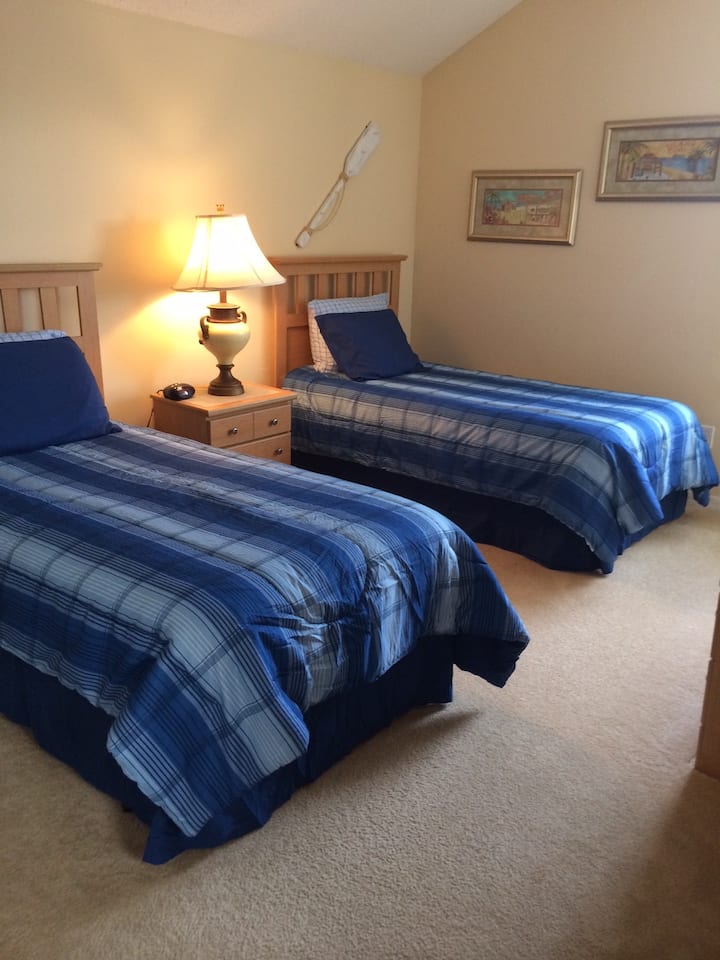 ห้องเตียงแฝด 1 จาก 2 ห้อง