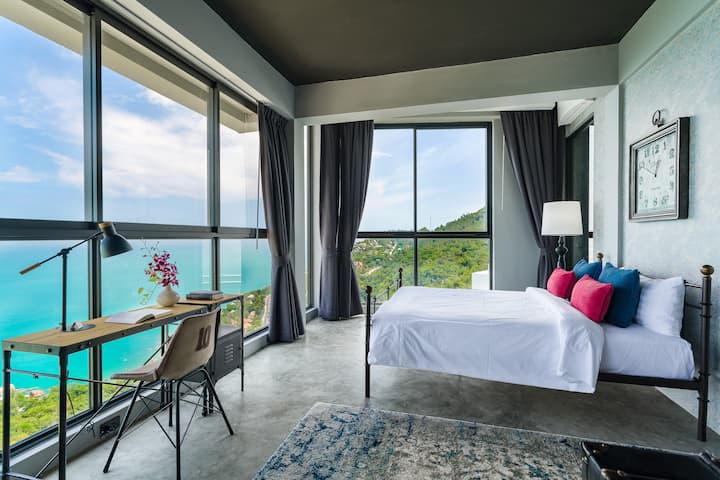 放松身心，醒来，欣赏这片梦幻的海景