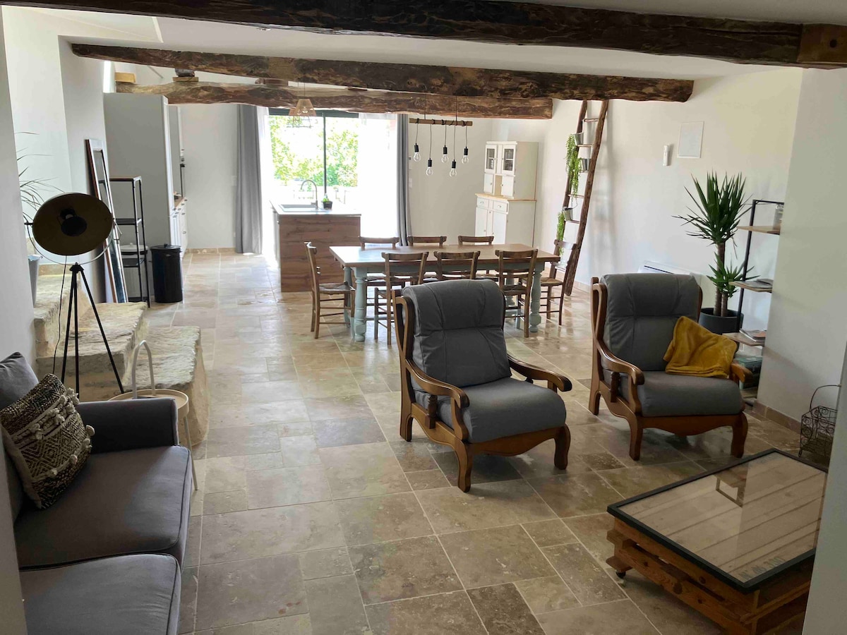 Annonce Airbnb populaire: Cottage with pool in Puylaroque à Tarn Et Garonne