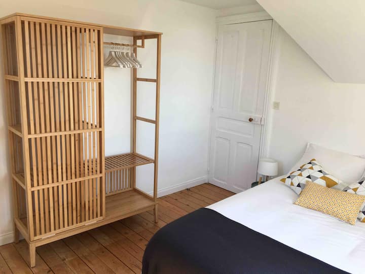 ห้องวิวทะเลตั้งอยู่บนชั้นบนสุด 