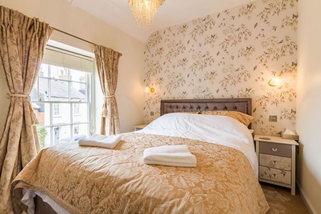 airbnb bedroom