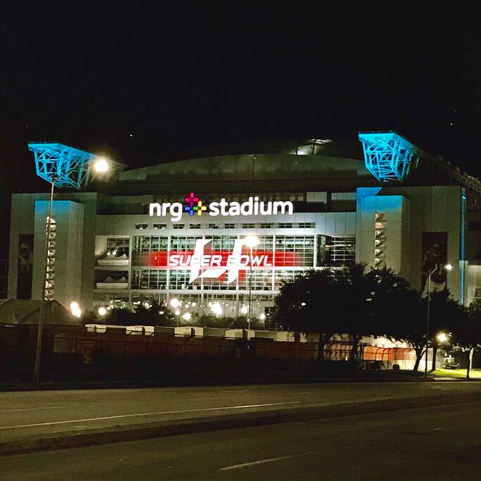 Just a few minutes walk to NRG stadium!