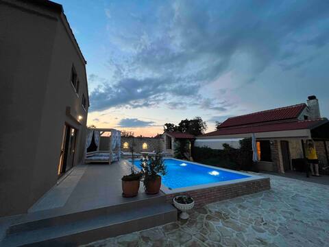 VILLA ANTONA