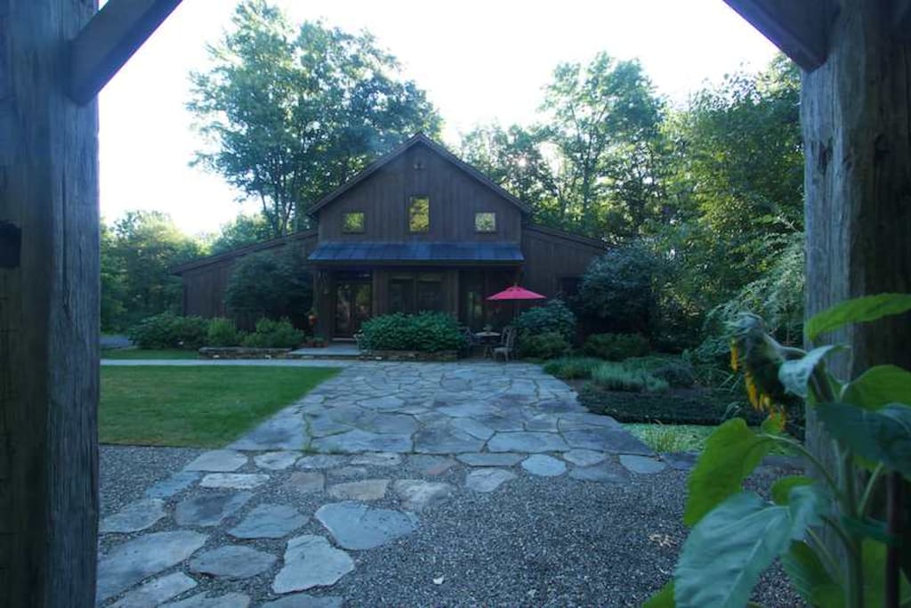 Front of the house.
View from the outdoor Pergola.