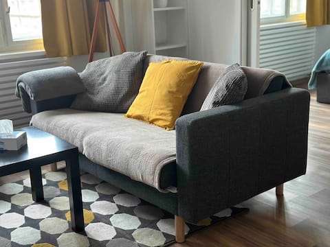 Top Airbnb: Fall $ale | Cozy & Equipped in Most Desired Area in Dejvice