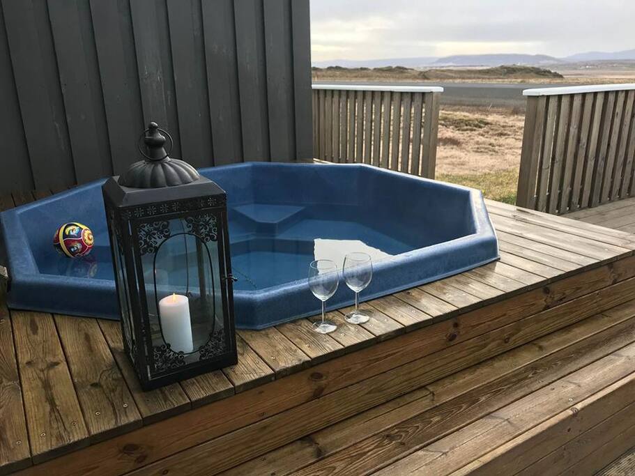 Hot tub