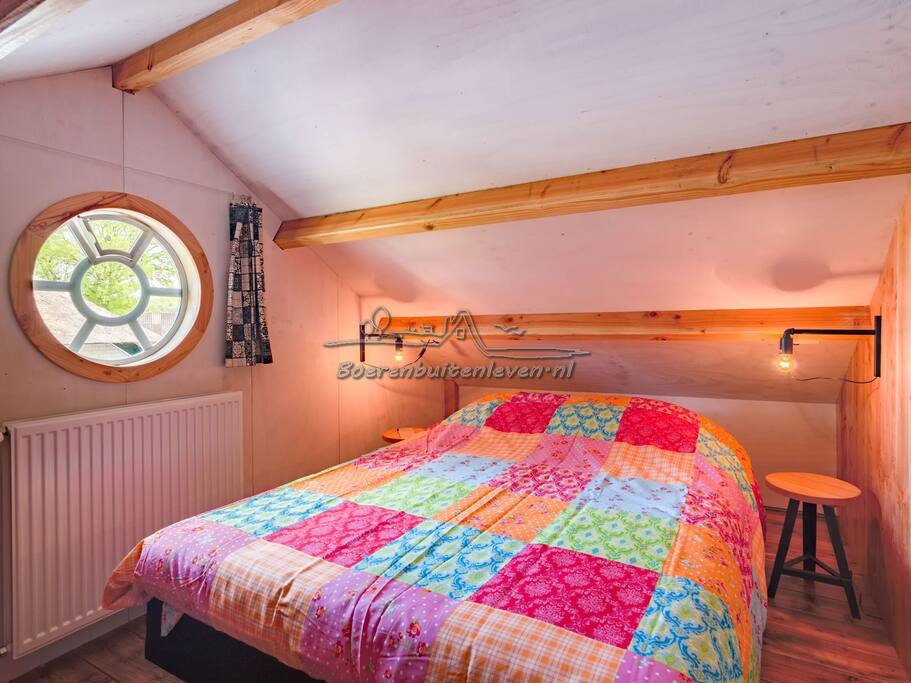 2 Persoons slaapkamer met centrale verwarming