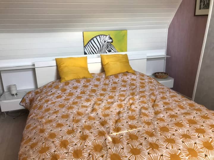 bedroom floor 2