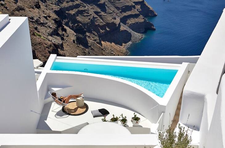 Olia Cave, 2 bedrs, heated pool, views, steam bath gallery image 2