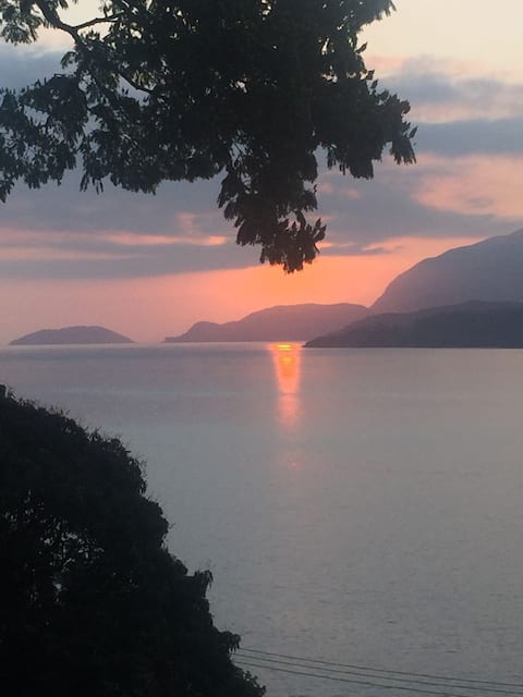 Ilhabela, peace and quiet, ocean view