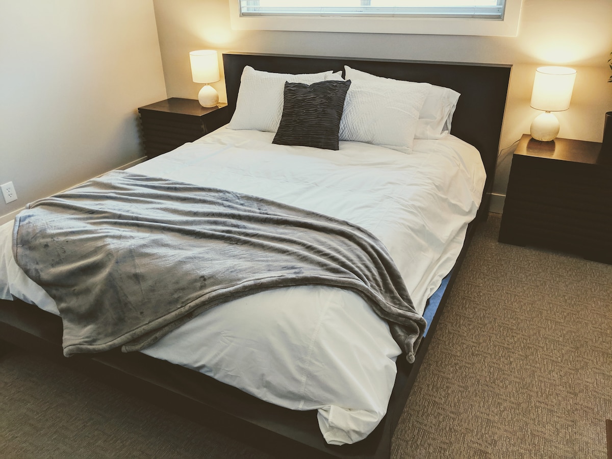 غرفة نوم 2 في الطابق العلوي