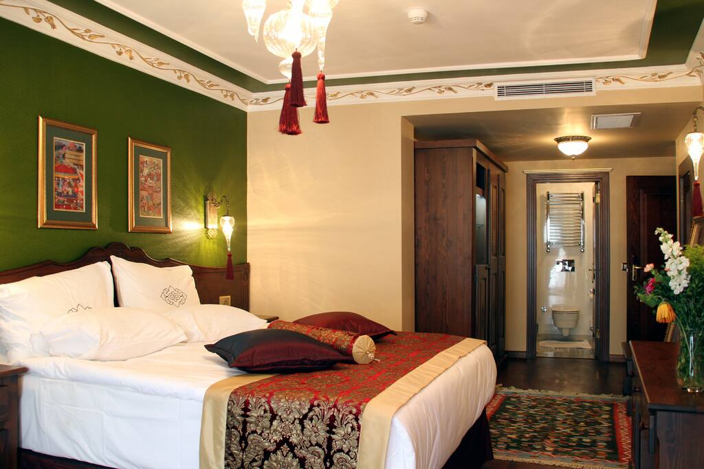 Luxury room with marble shower