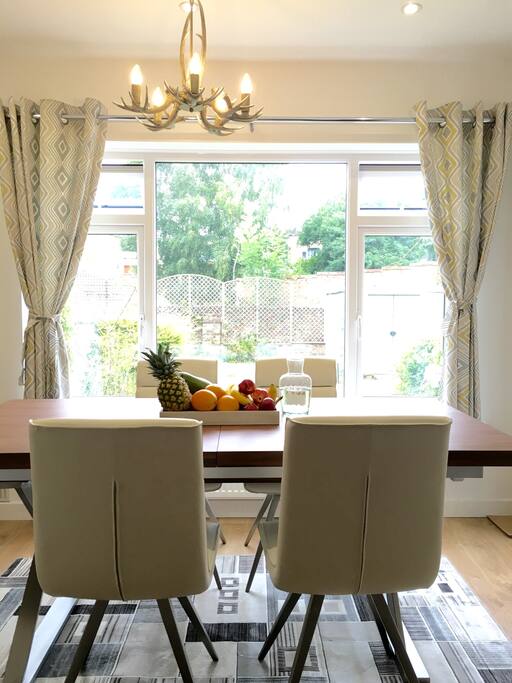 Dining Room 餐厅