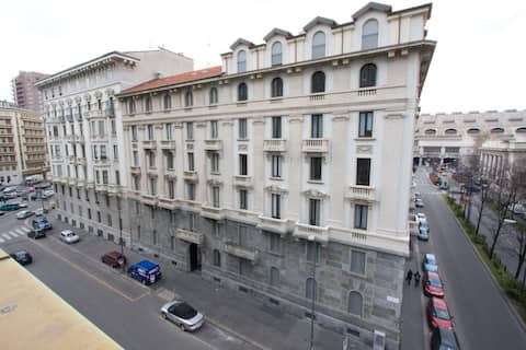 Top Airbnb: BILO 4 – RESIDENCE DE LA GARE in Milano