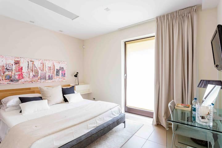 ორსაძინებლიანი 