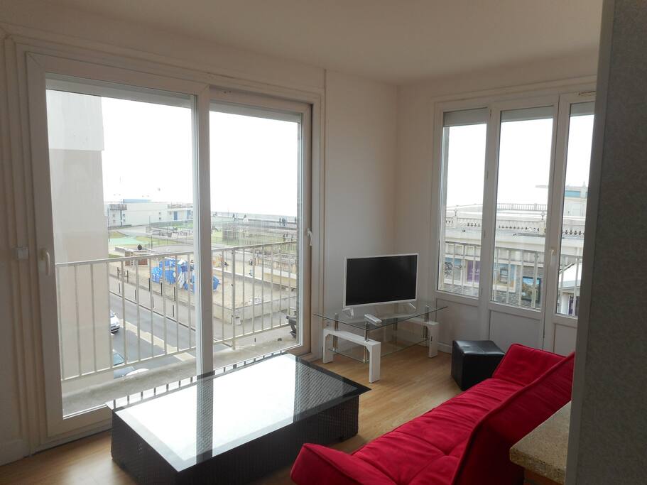 salon vu sur mer