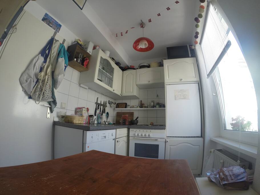 Kitchen: Coffee, tea, fridge, microwave, oven, dishwasher, and essentials silverware.