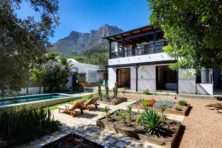 Amazing Llandudno Beach house