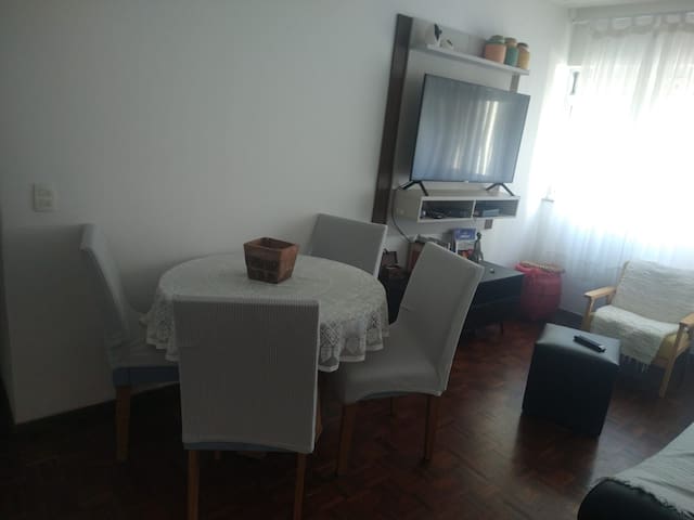 Apto situado no coração do RJ