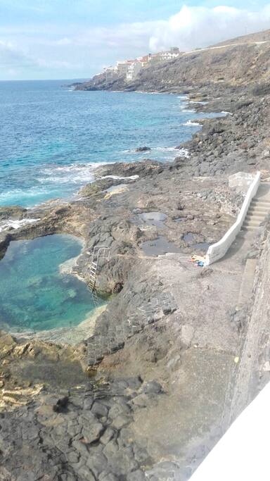 Piscina natural de la caleta de GÜímar a 2 minutos caminando