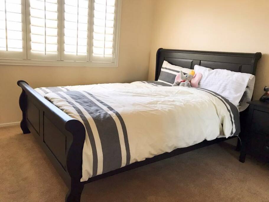 Gust room #1 with queen sized bed.