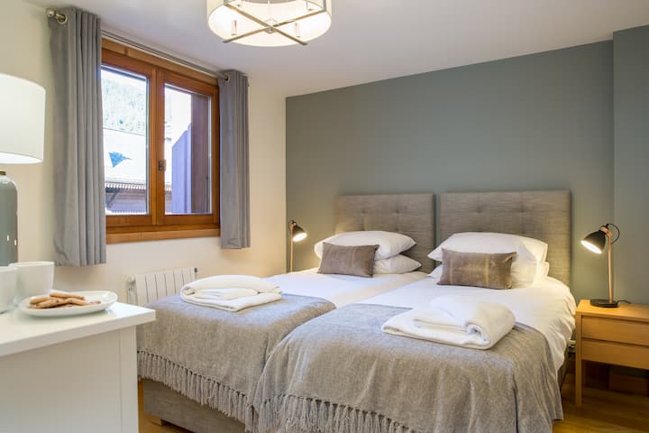 Segundo dormitorio con baño privado