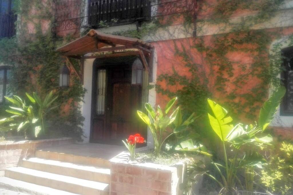 La Entrada