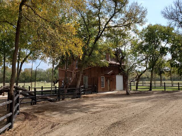 Airbnb Somerville Vacation Rentals Places To Stay Texas