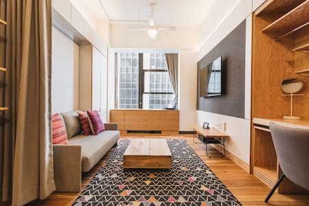 WeLive Wall Street -- Studio Double