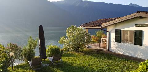House directly on Lake Idro with private beach