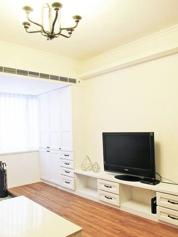 FX【三房兩衛！】一層兩戶/捷運忠孝復興步行5分鐘！/免追垃圾車/精品雙衛浴 長租 gallery image 4