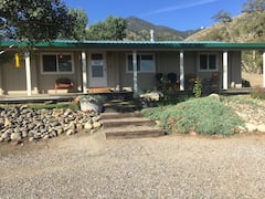Charming+Sierra+Nevada+Farm+House+Cottage