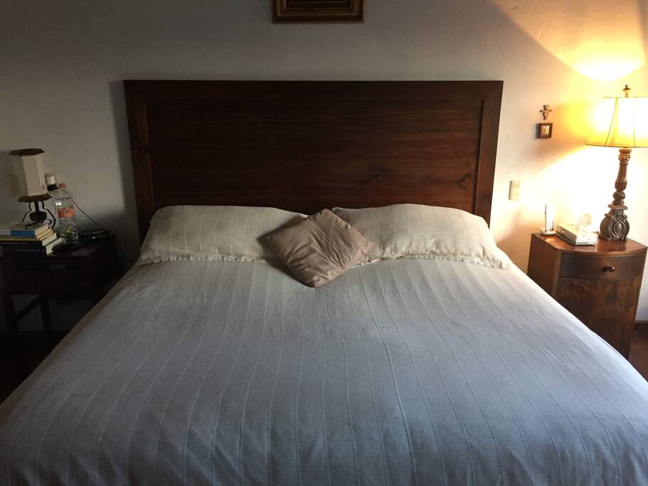Recamara principal cama king size