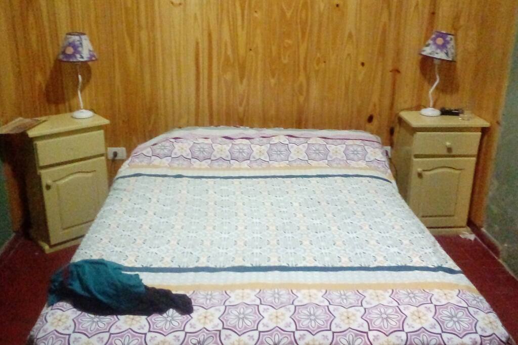 Cama matrimonial (2 plazas)