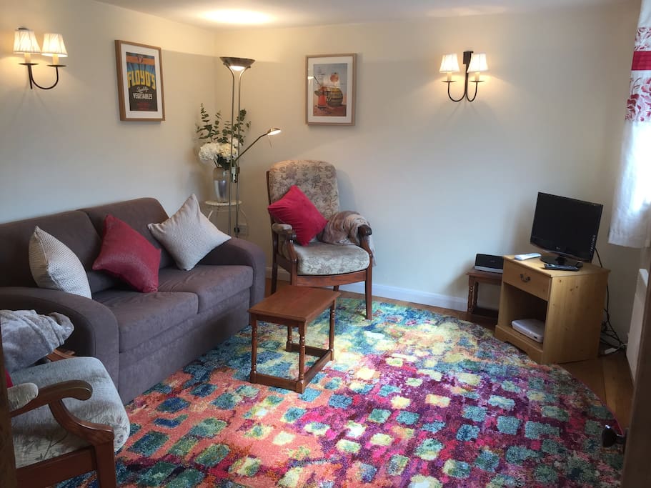 Sitting room with sofabed