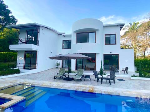 House in Dynasty of the Sun